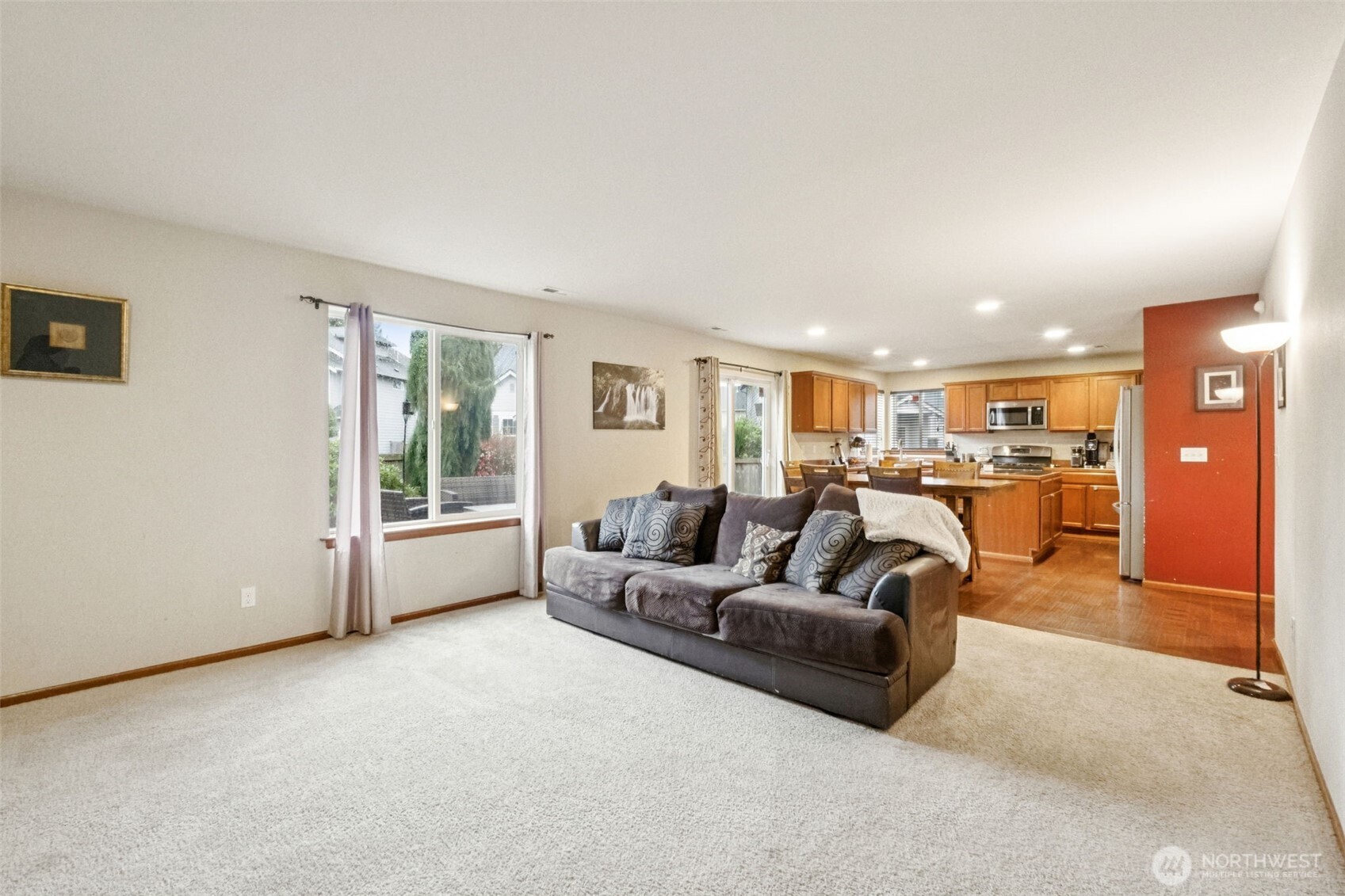 Marysville, Washington, 98271, United States, 3 Bedrooms Bedrooms, ,3 BathroomsBathrooms,Residential,For Sale,1989065