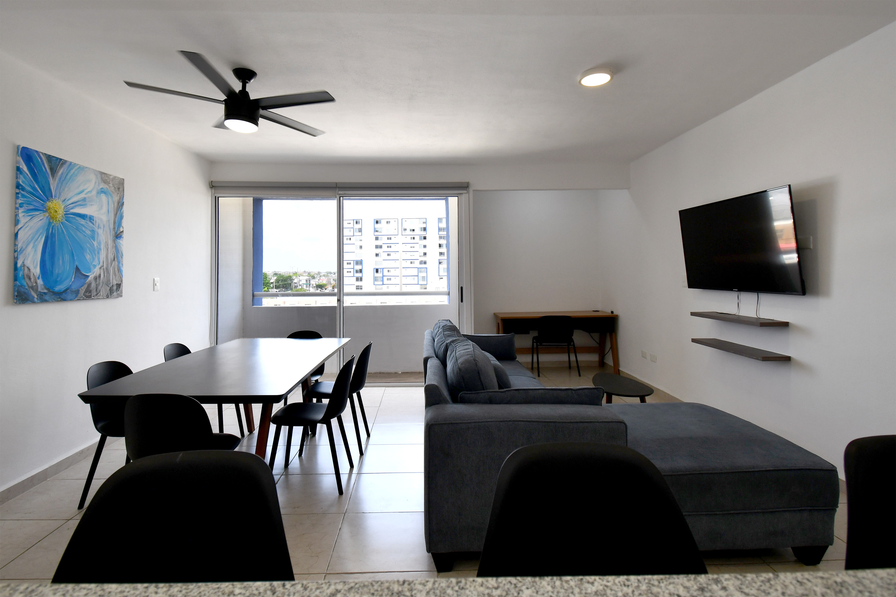 Prime Location & Family Amenities - 物件實景