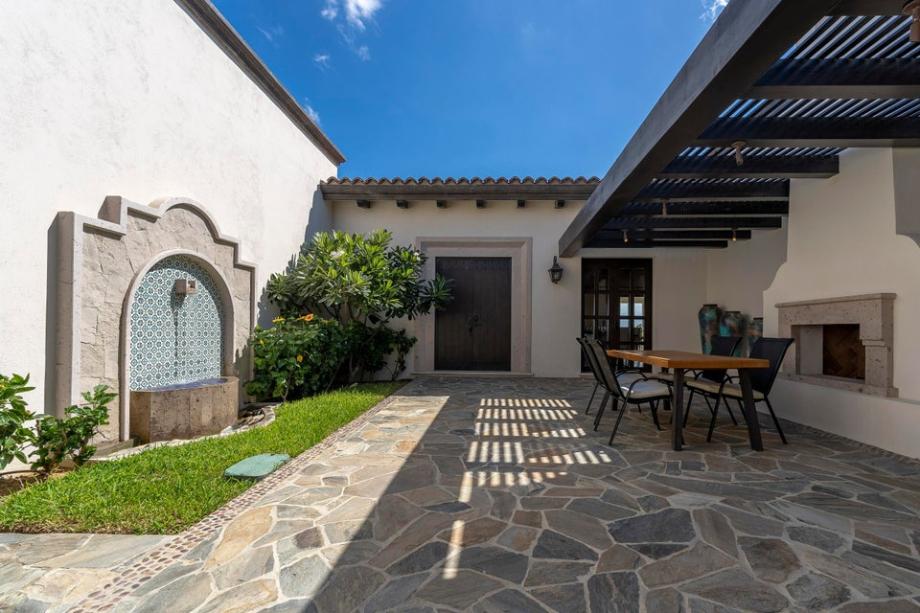 Via de Niza, Los Cabos, Baja California Sur, 23456, Mexico, 4 Bedrooms Bedrooms, ,4 BathroomsBathrooms,Residential,For Sale,Via de Niza,1640124