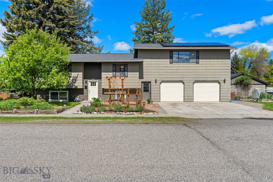 Belgrade, Montana, 59714, United States, 3 Bedrooms Bedrooms, ,2 BathroomsBathrooms,Residential,For Sale,1838075