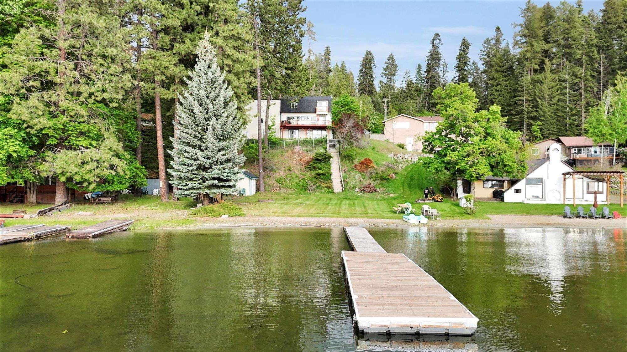 Newman Lake, Washington, 99025, United States, 4 Bedrooms Bedrooms, ,3 BathroomsBathrooms,Residential,For Sale,1929094