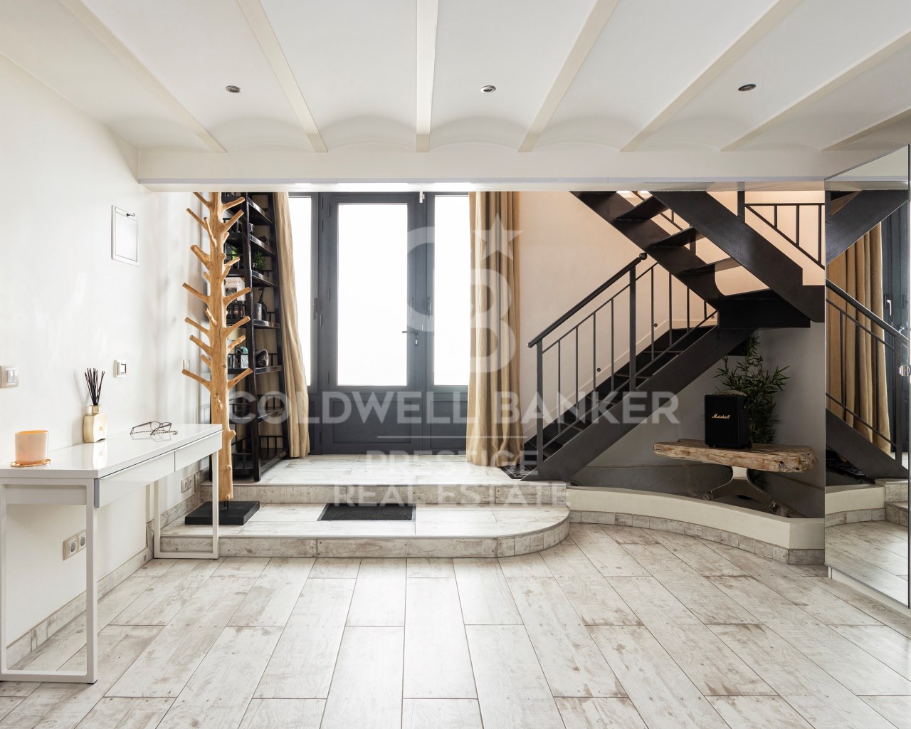 Barcelona, Catalonia, ES, 4 Bedrooms Bedrooms, ,3 BathroomsBathrooms,Residential,For Sale,1795299