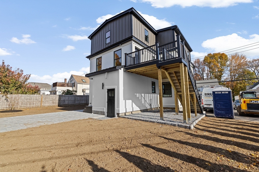 Boston, Massachusetts, 02132, United States, 3 Bedrooms Bedrooms, ,2 BathroomsBathrooms,Residential,For Sale,1991771