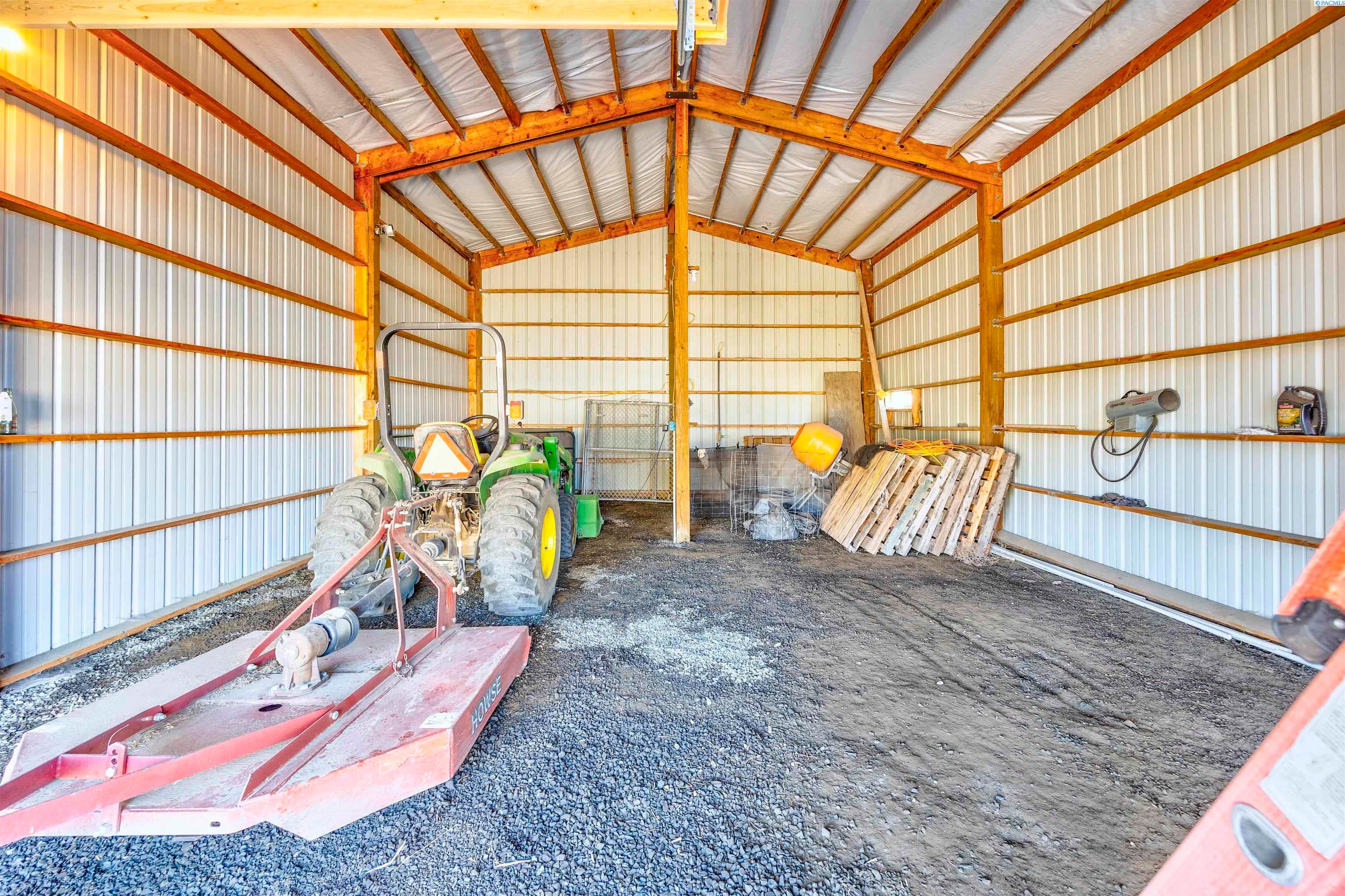 Benton City, Washington, 99320, United States, 3 Bedrooms Bedrooms, ,2 BathroomsBathrooms,Residential,For Sale,1992566