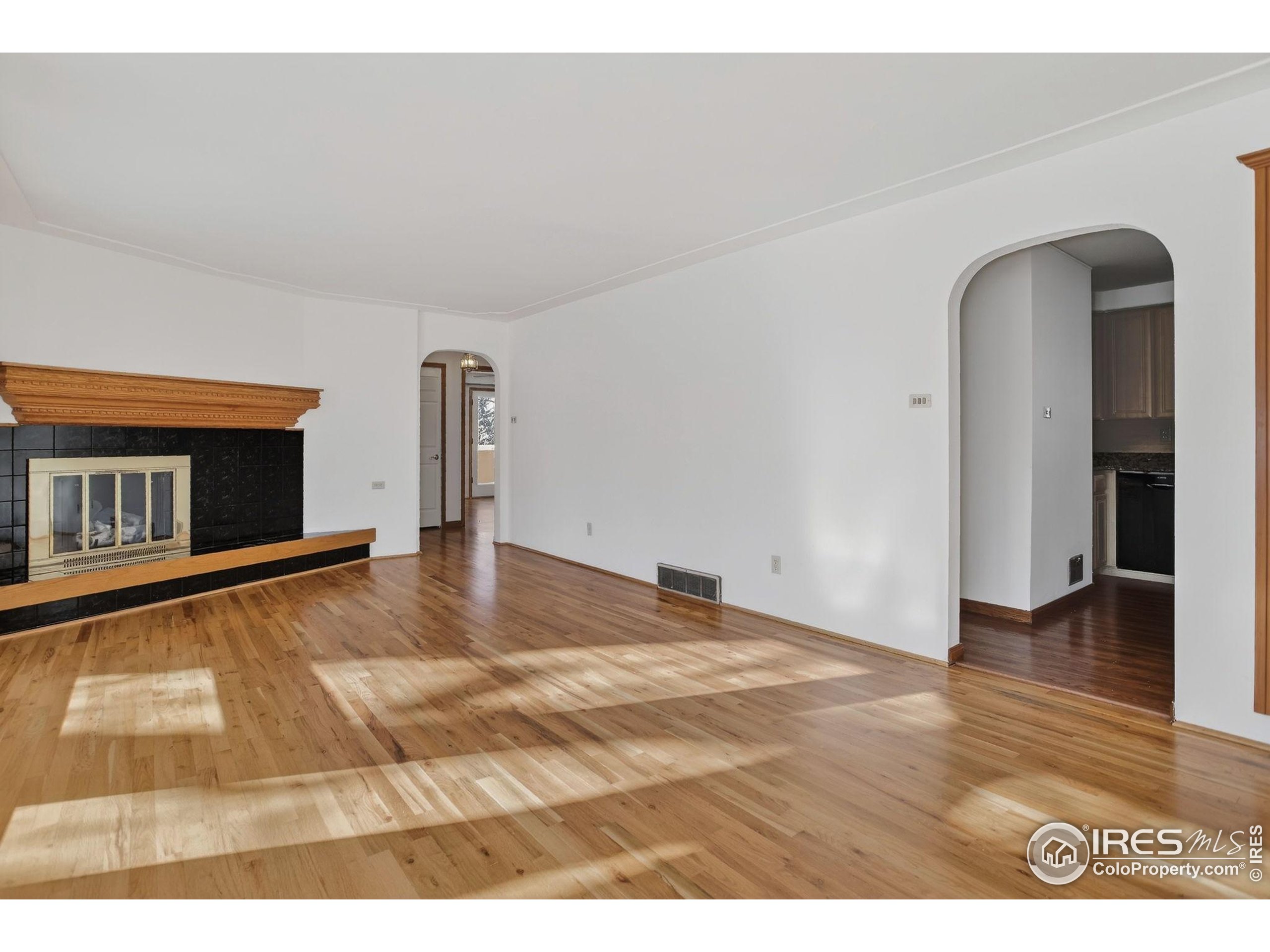 Louisville, Colorado, 80027, United States, 4 Bedrooms Bedrooms, ,Residential,For Sale,2003307