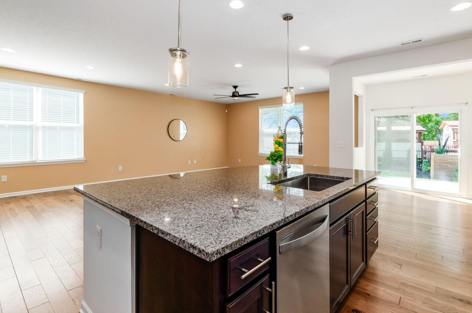 Westerville, Ohio, 43081, United States, 3 Bedrooms Bedrooms, ,3 BathroomsBathrooms,Residential,For Sale,1924711