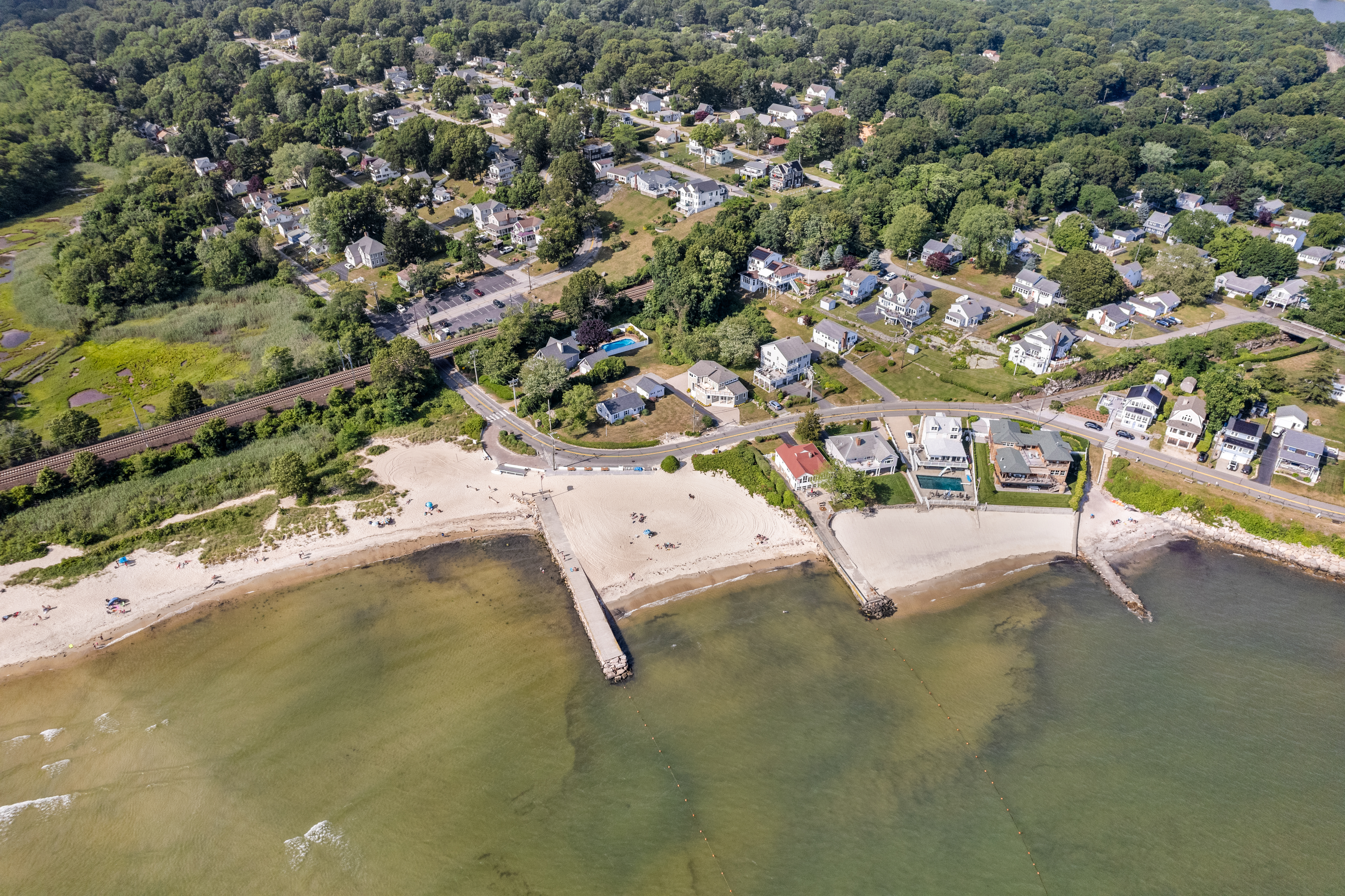  Discover modern shoreline living in Giants Neck Heights - 物件實景