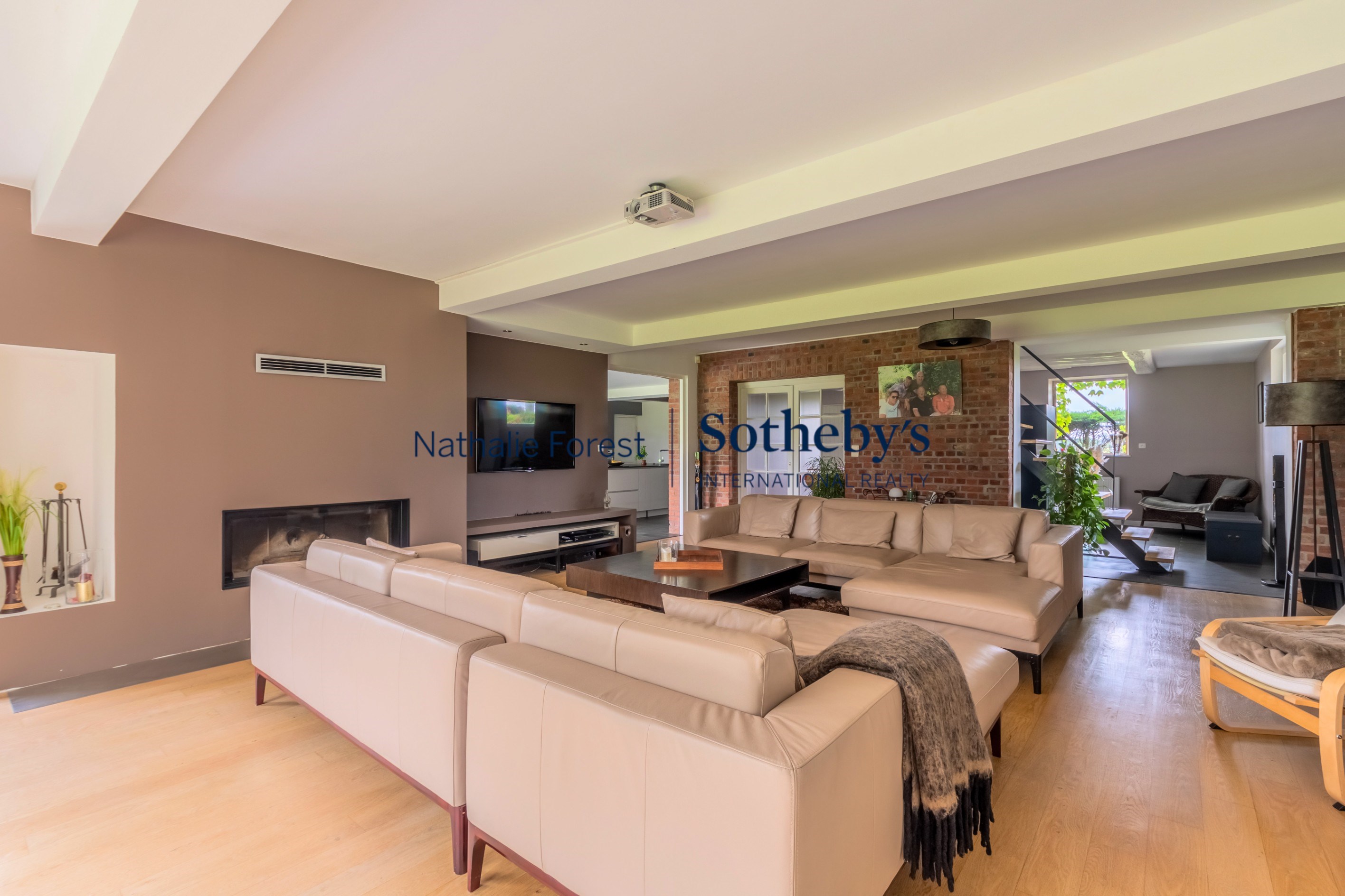  Quesnoy-sur-Deûle , near Linselles , charming farm full rénovation , 6 bedrooms… - 物件實景