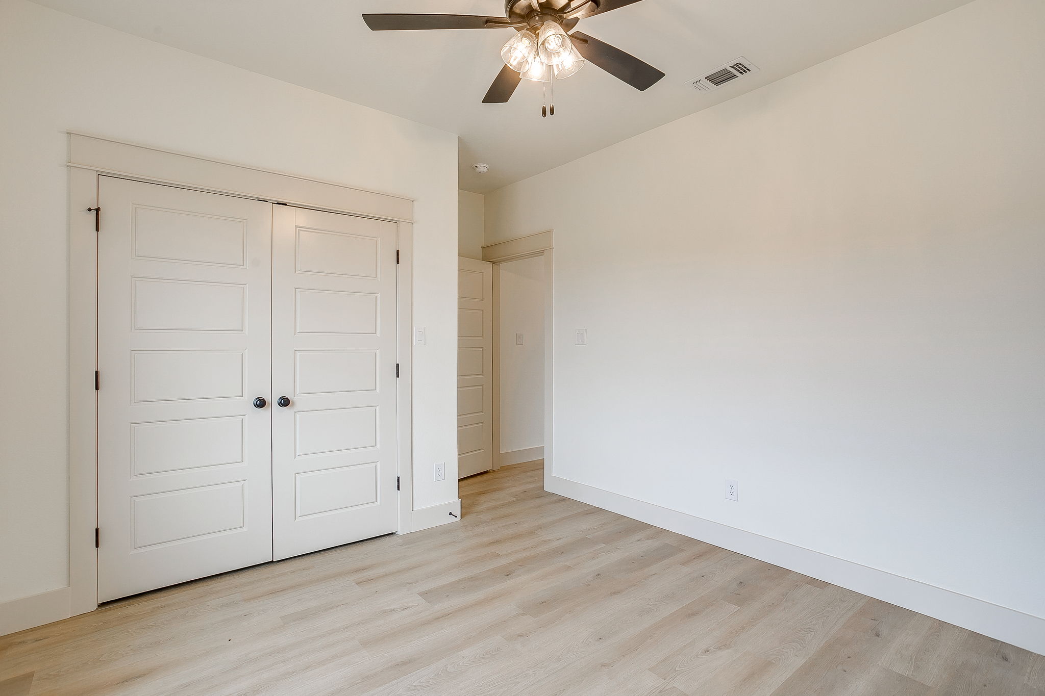  320 Rita Ridge Court, Millsap, TX, 76066 - 物件實景