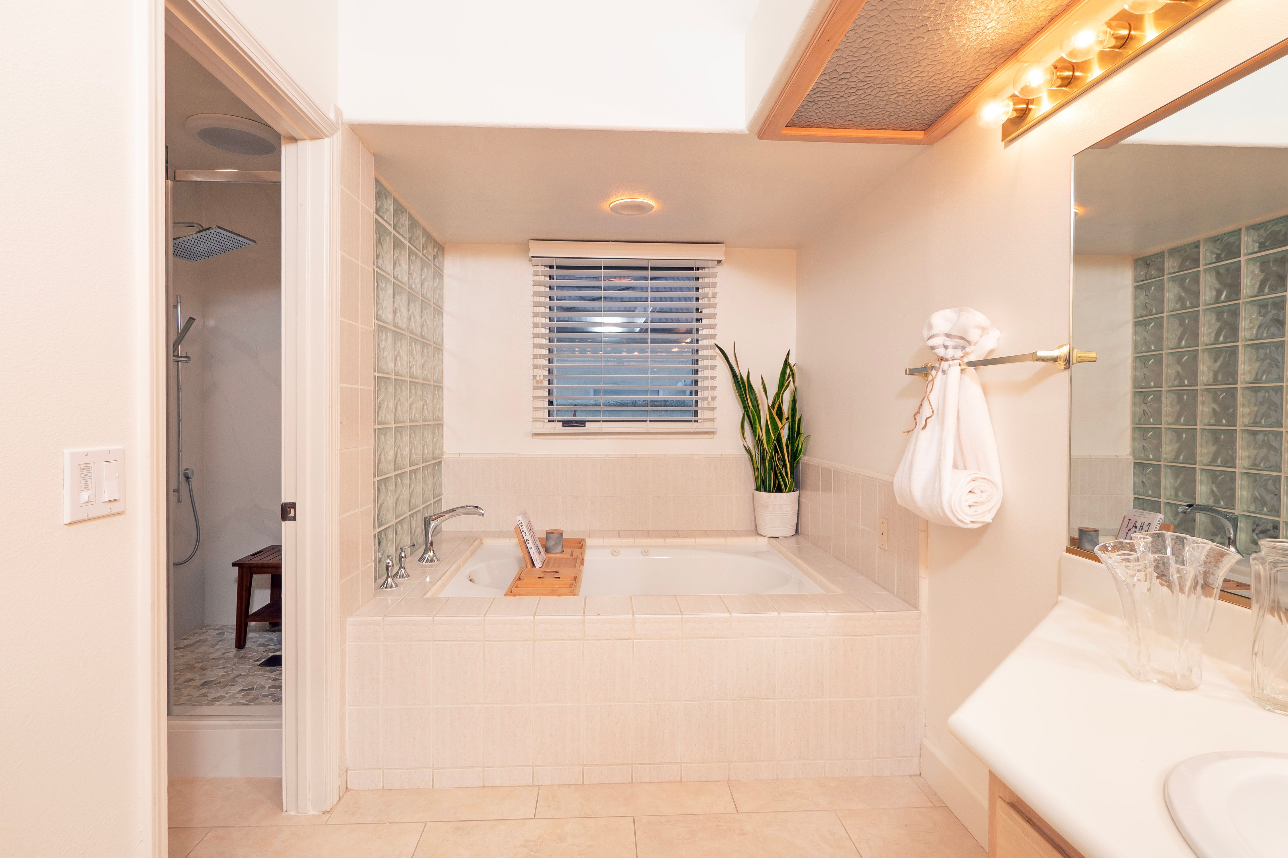  1804 Prince Albert Drive, Riverside, CA 92507 - 物件實景