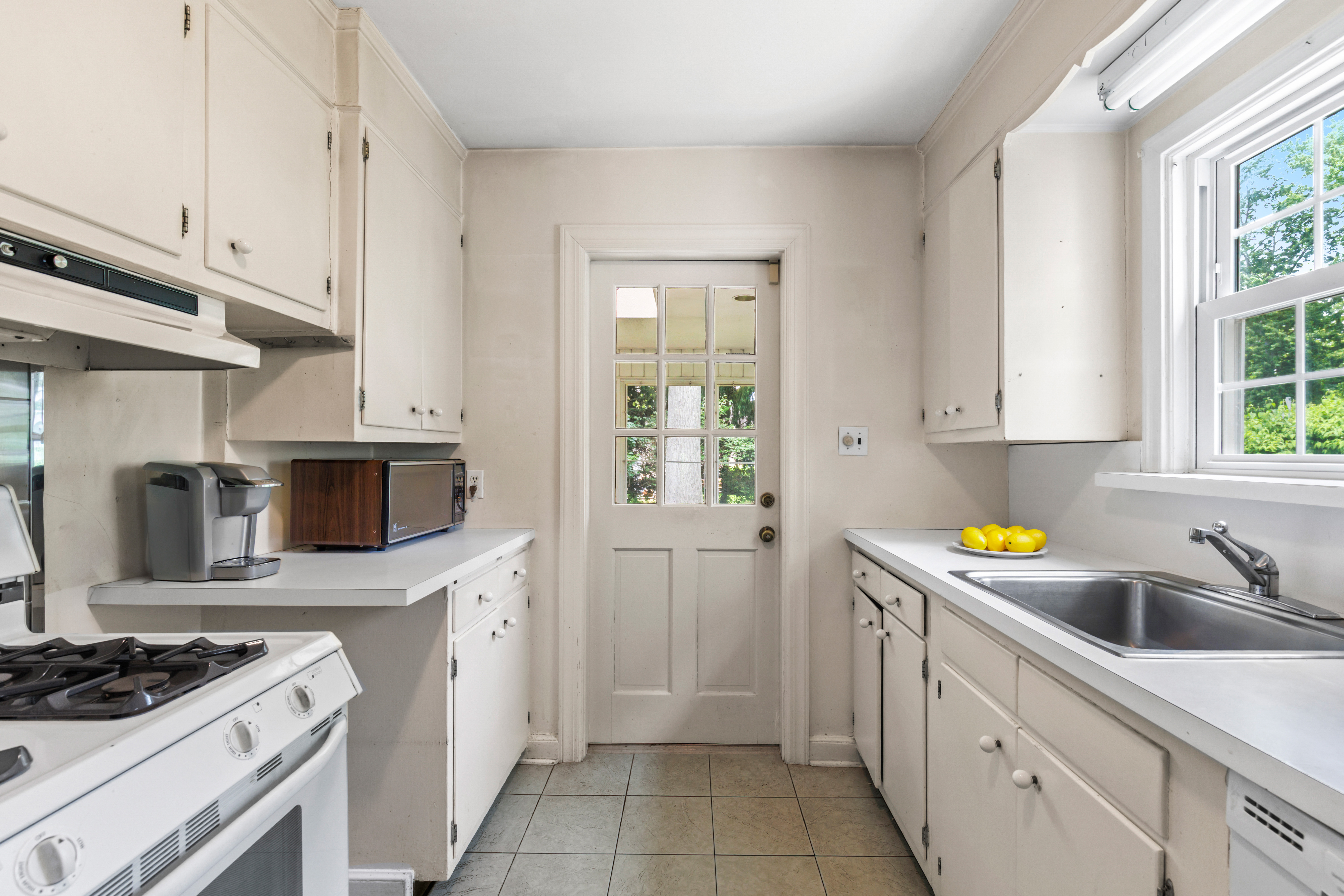  541 Claflin Avenue - 物件實景