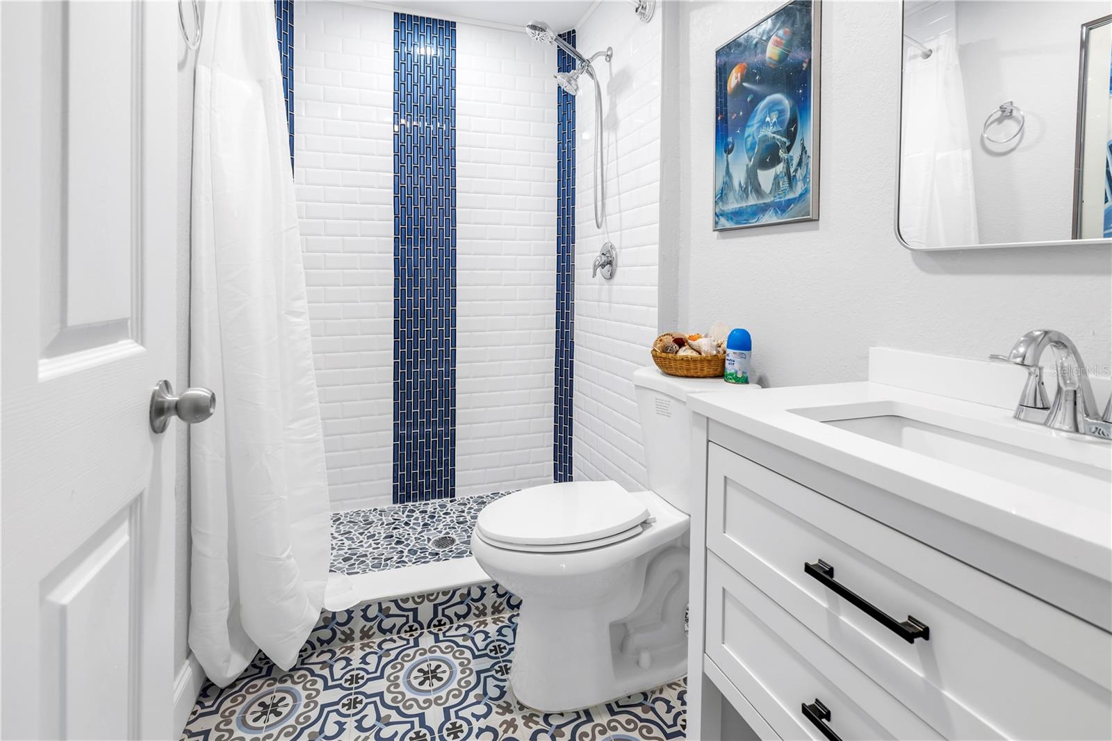 Tarpon Springs, Florida, 34689, United States, 4 Bedrooms Bedrooms, ,4 BathroomsBathrooms,Residential,For Sale,1975840