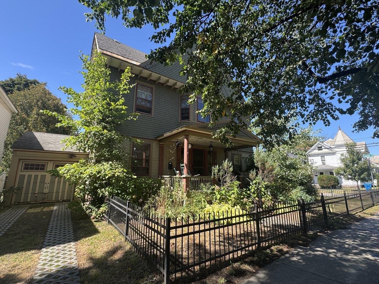 Burlington, Vermont, 05401, United States, ,Residential,For Sale,1939289