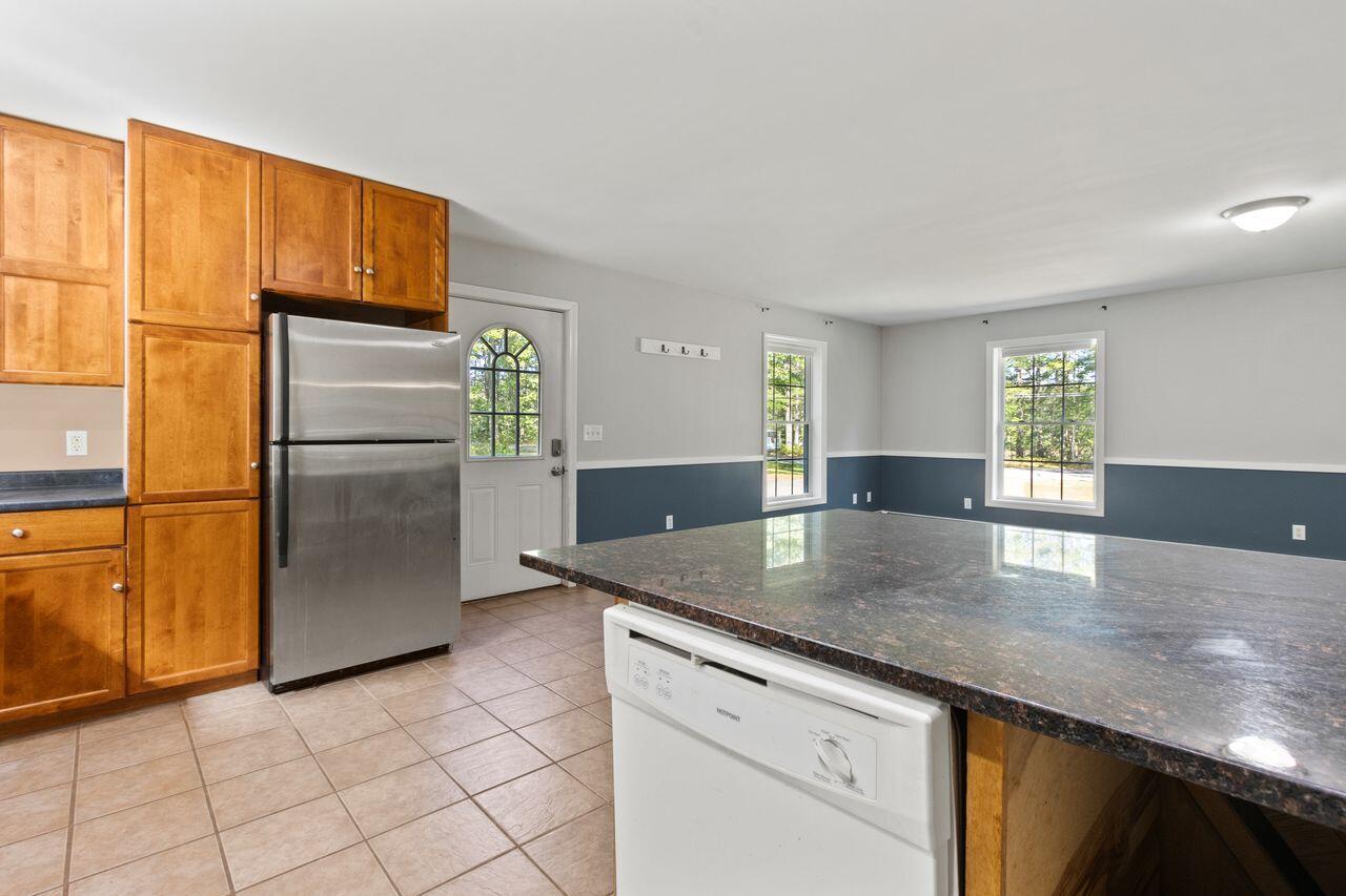 Windham, Maine, 04062, United States, 3 Bedrooms Bedrooms, ,3 BathroomsBathrooms,Residential,For Sale,1926366