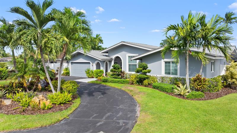 Lighthouse Point, Florida, 33064, United States, 3 Bedrooms Bedrooms, ,3 BathroomsBathrooms,Residential,For Sale,1941022