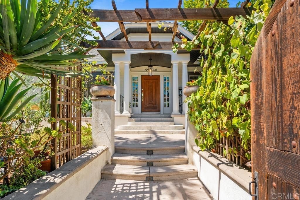 San Diego, California, 92104, United States, 3 Bedrooms Bedrooms, ,2 BathroomsBathrooms,Residential,For Sale,1950741