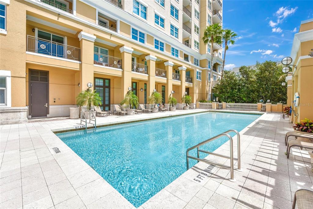 Sarasota, Florida, 34236, United States, 2 Bedrooms Bedrooms, ,2 BathroomsBathrooms,Residential,For Sale,1737963