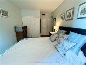 Ottawa, Ontario, K1R 7X2, CA, 2 Bedrooms Bedrooms, ,2 BathroomsBathrooms,Residential,For Sale,1925745