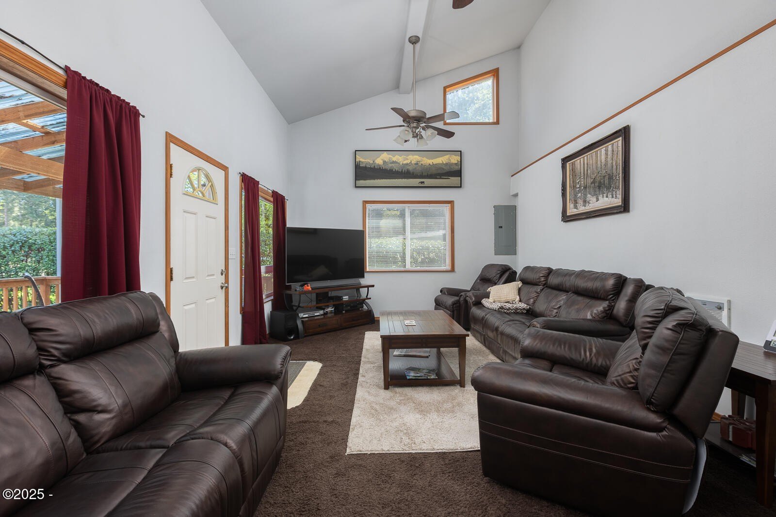Otis, Oregon, 97368, United States, 2 Bedrooms Bedrooms, ,2 BathroomsBathrooms,Residential,For Sale,1794452