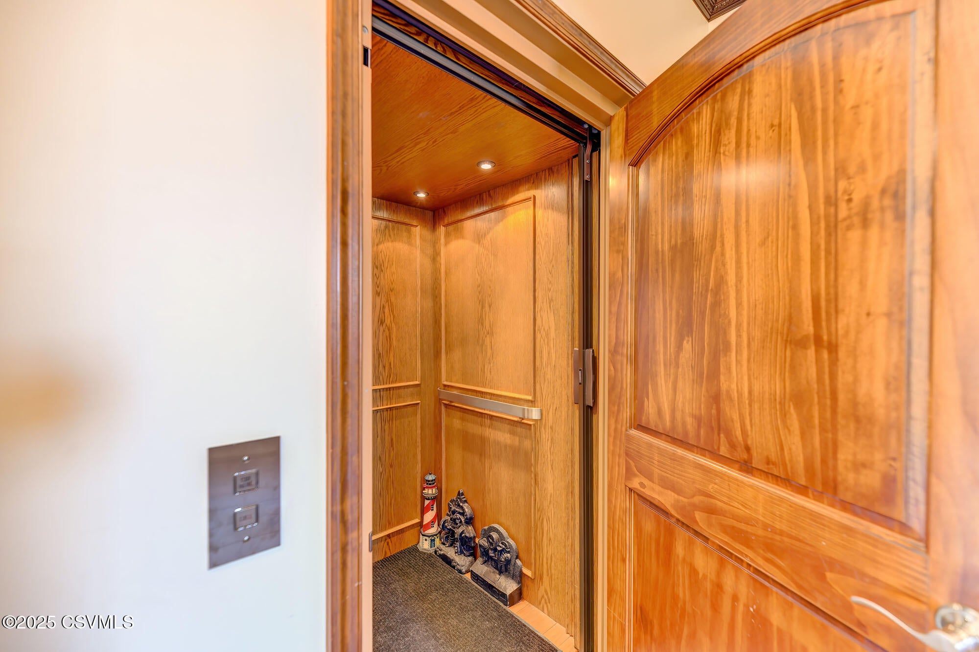 Berwick, Pennsylvania, 18603, United States, 4 Bedrooms Bedrooms, ,3 BathroomsBathrooms,Residential,For Sale,2005736