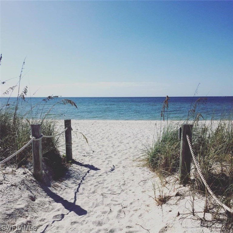 FORT MYERS BEACH, Florida, 33931, United States, ,Residential,For Sale,1938409