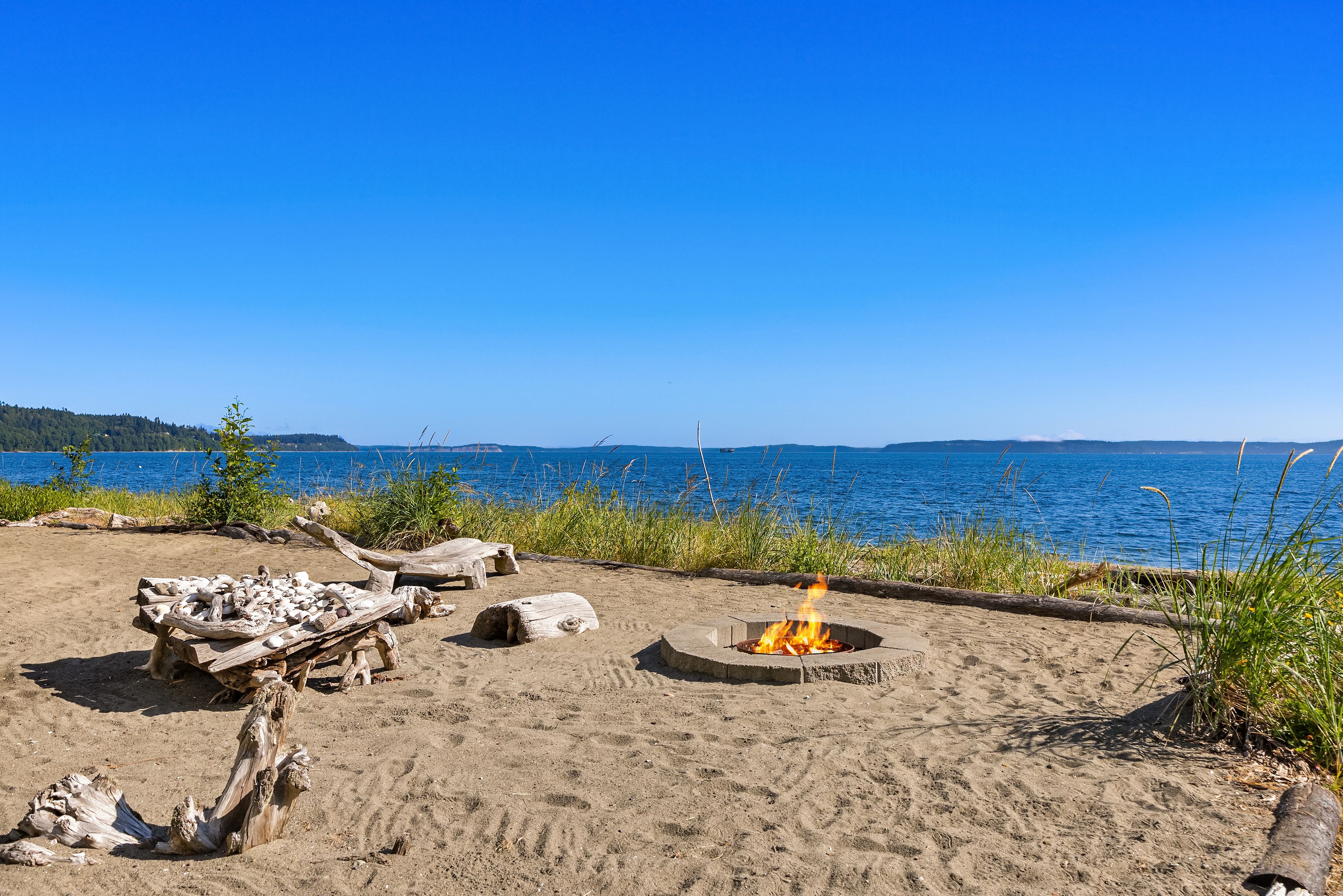  27865 Sandy Beach Lane NE, Kingston, WA 98346 - 物件實景