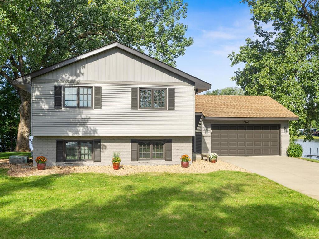 Maple Grove, Minnesota, 55369, United States, 5 Bedrooms Bedrooms, ,1 BathroomBathrooms,Residential,For Sale,1941602