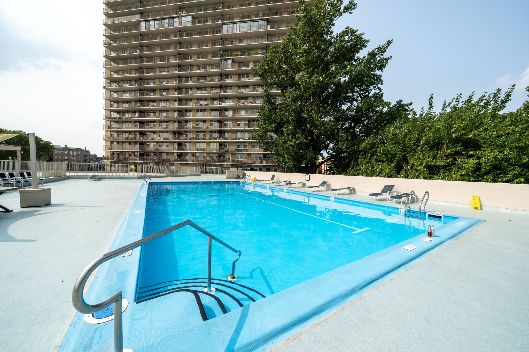  6040 JFK Boulevard East, West New York, NJ 07093 - 物件實景