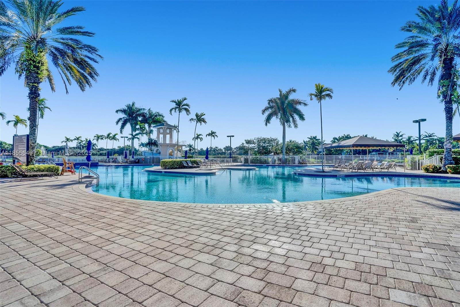 Weston, Florida, 33327, United States, 4 Bedrooms Bedrooms, ,3 BathroomsBathrooms,Residential,For Sale,1913300
