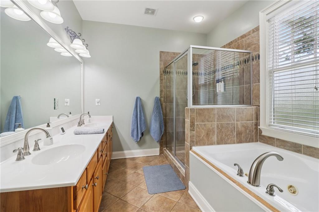 Ball Ground, Georgia, 30107, United States, 3 Bedrooms Bedrooms, ,2 BathroomsBathrooms,Residential,For Sale,1909506