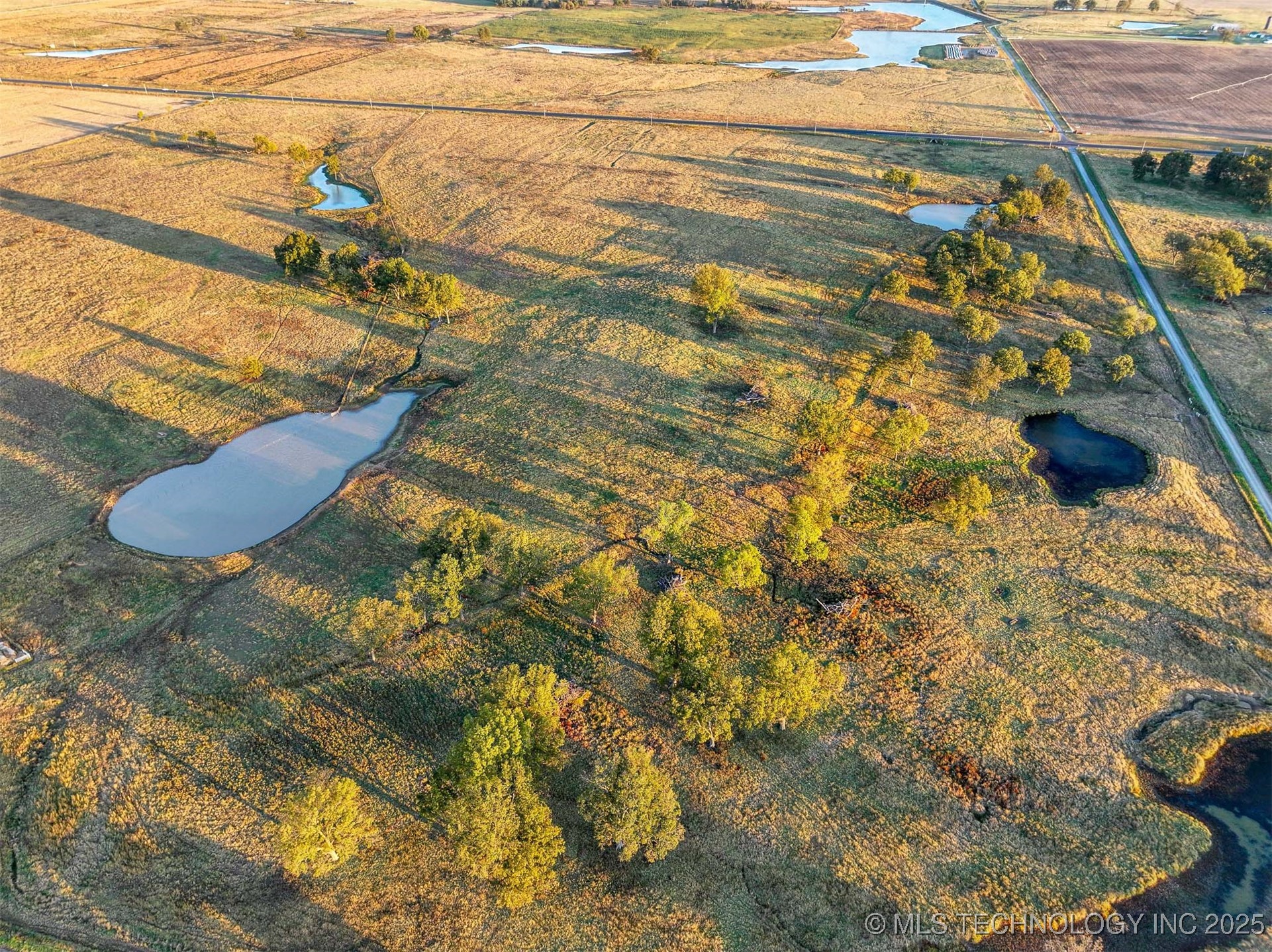 Haskell, Oklahoma, 74436, United States, ,Residential,For Sale,1989058