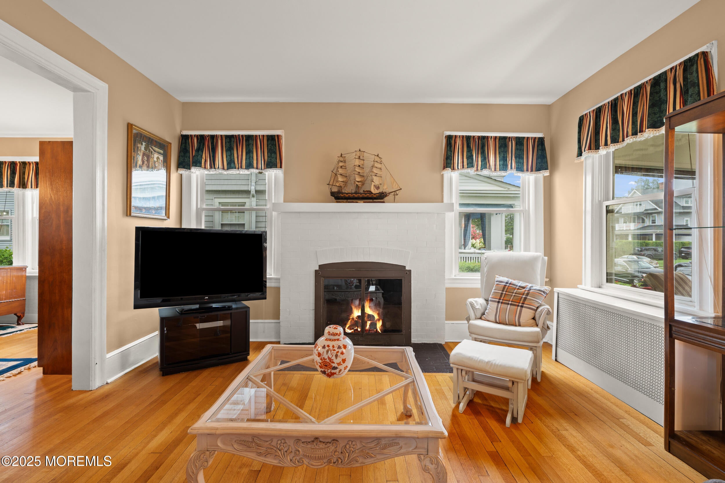 Allenhurst, New Jersey, 07711, United States, 6 Bedrooms Bedrooms, ,4 BathroomsBathrooms,Residential,For Sale,1973765