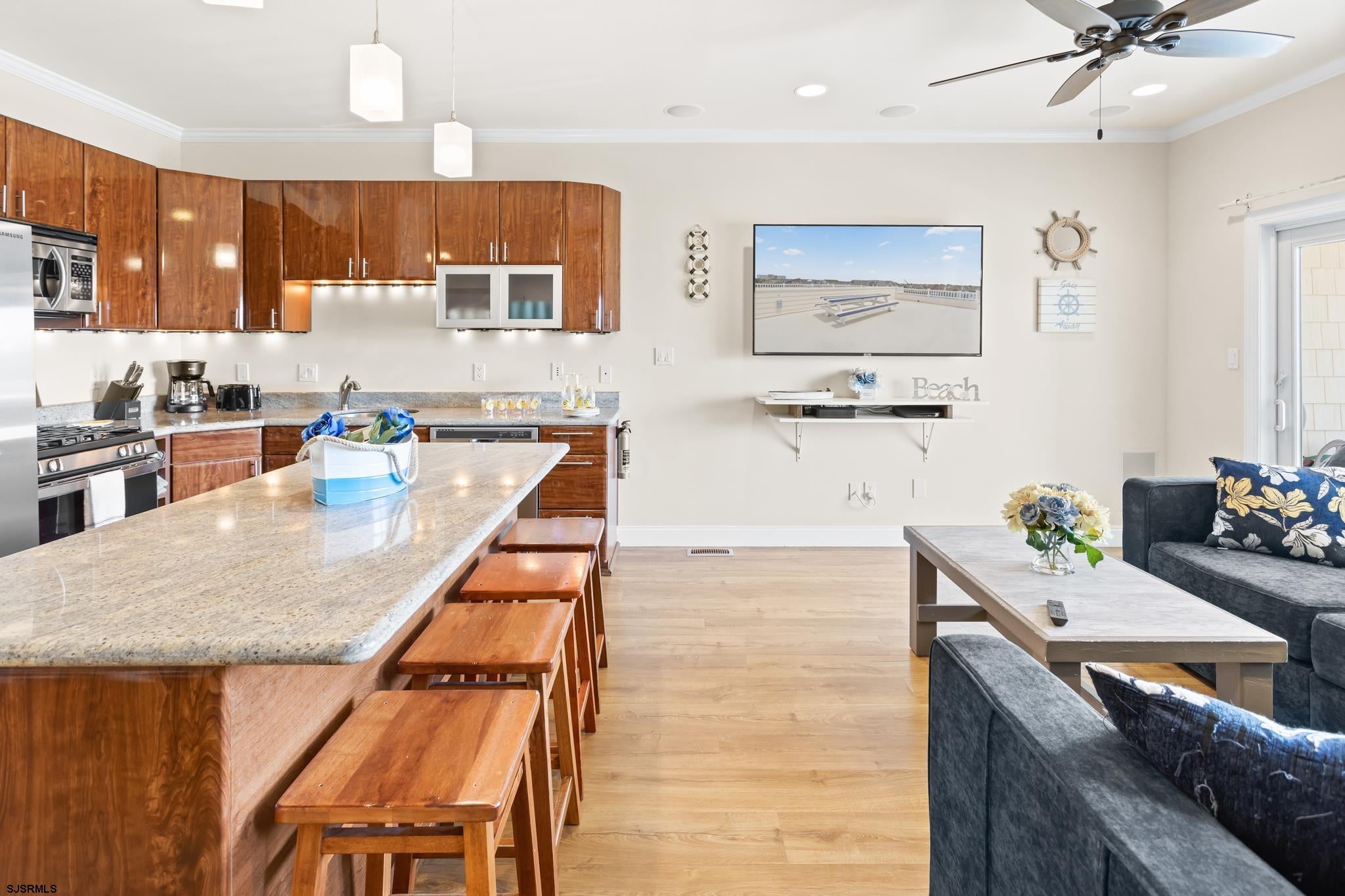 Atlantic City, New Jersey, 08401, United States, 3 Bedrooms Bedrooms, ,3 BathroomsBathrooms,Residential,For Sale,1807764