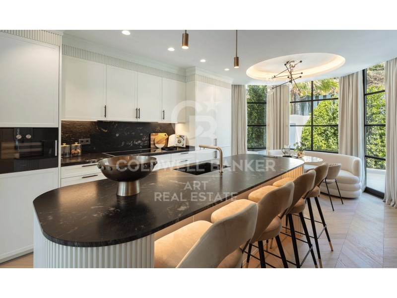 Marbella, Andalusia, ES, 6 Bedrooms Bedrooms, ,6 BathroomsBathrooms,Residential,For Sale,1785784