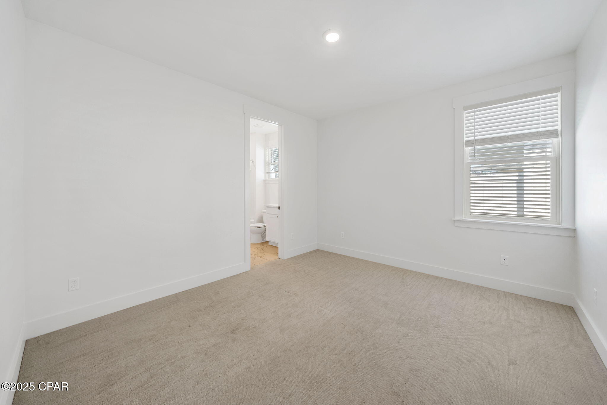 Panama City, Florida, 32405, United States, 4 Bedrooms Bedrooms, ,3 BathroomsBathrooms,Residential,For Sale,1991191