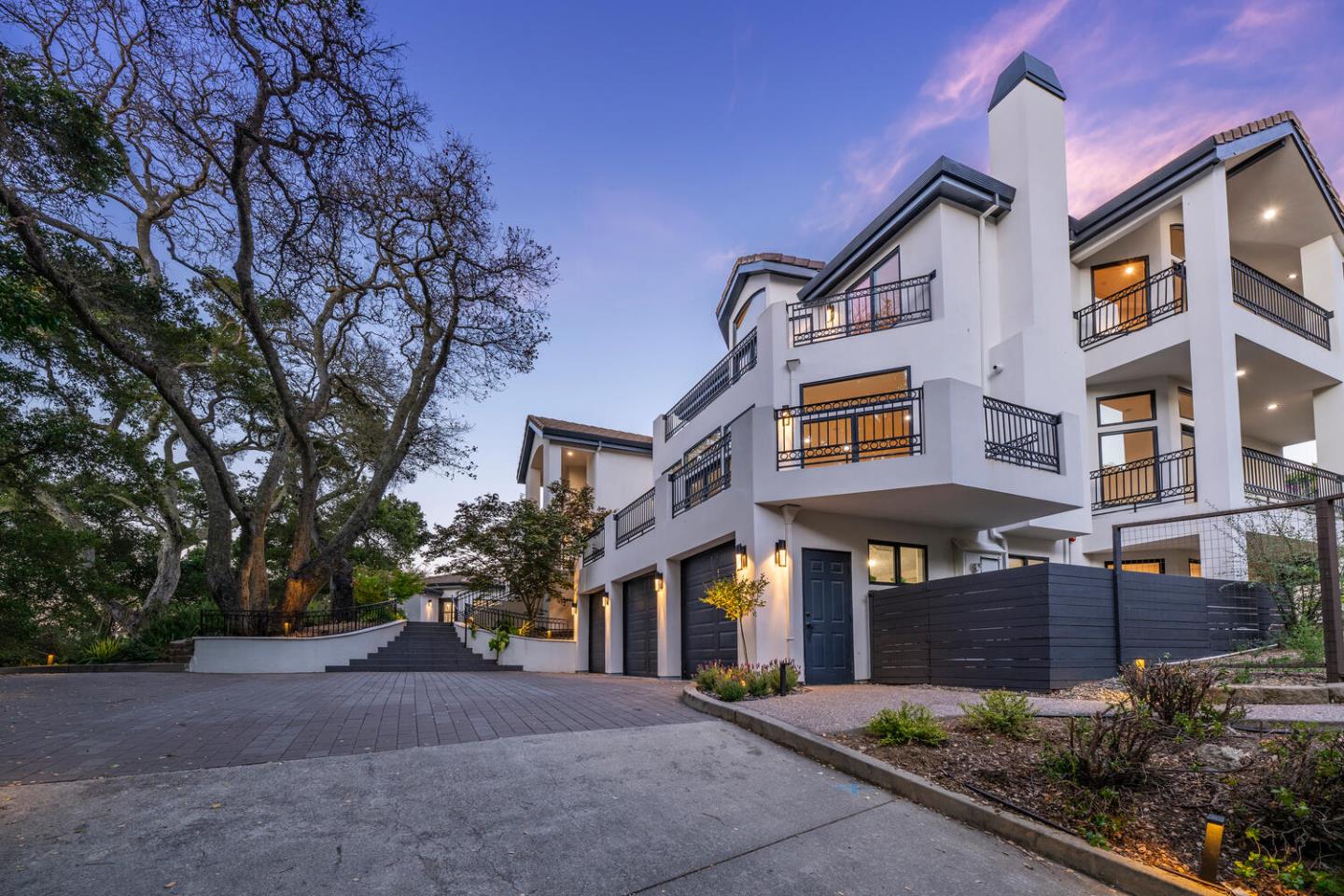 Woodside, California, 94062, United States, 4 Bedrooms Bedrooms, ,5 BathroomsBathrooms,Residential,For Sale,1911860