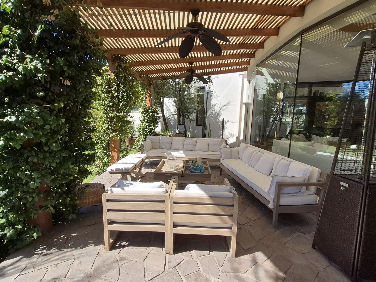 Colina, Chile, 5 Bedrooms Bedrooms, ,4 BathroomsBathrooms,Residential,For Sale,1933089