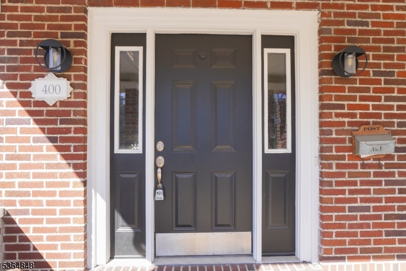 Hightstown Boro, New Jersey, 08520, United States, 3 Bedrooms Bedrooms, ,2 BathroomsBathrooms,Residential,For Sale,1901421