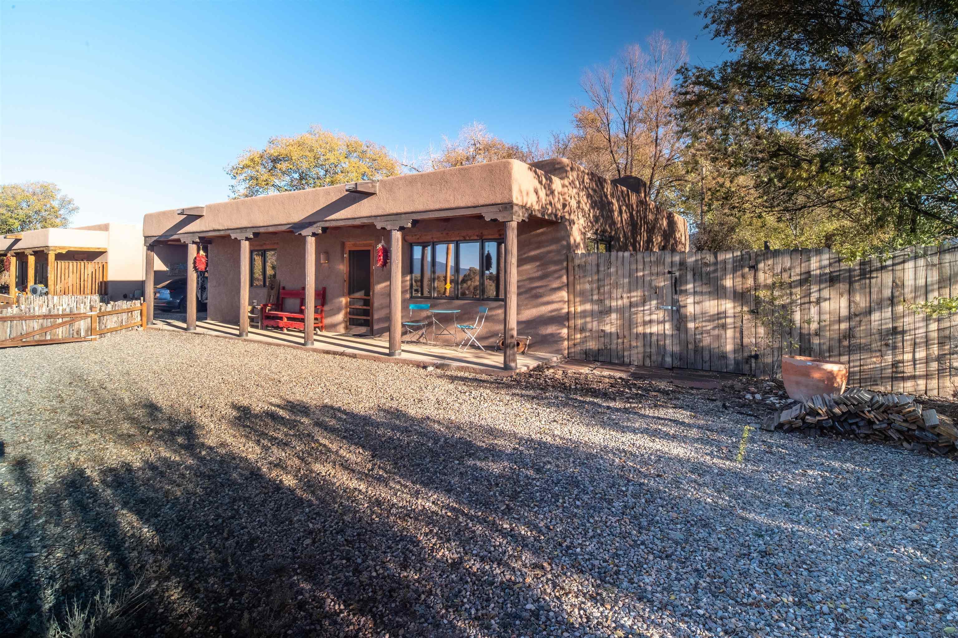 Taos, New Mexico, 87571, United States, 2 Bedrooms Bedrooms, ,2 BathroomsBathrooms,Residential,For Sale,1991479