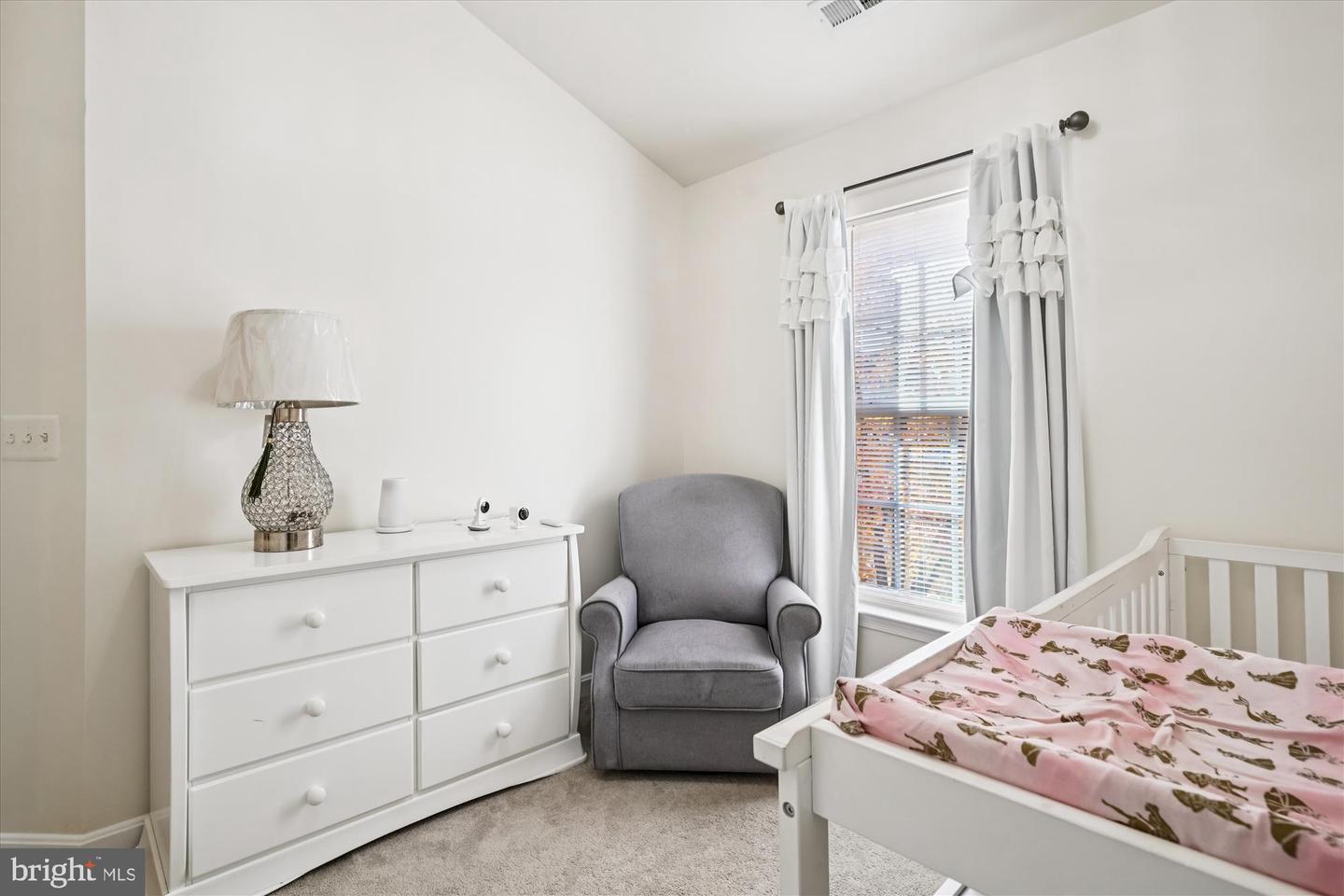 Woodbridge, Virginia, 22191, United States, 3 Bedrooms Bedrooms, ,4 BathroomsBathrooms,Residential,For Sale,1989023