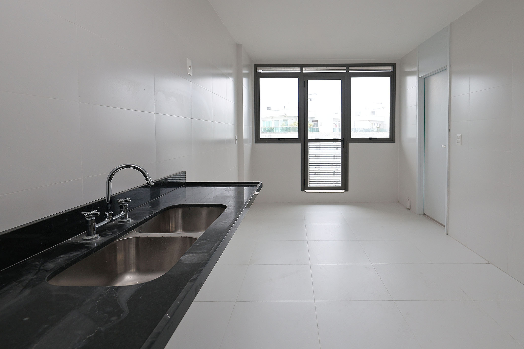  Elegant ocean-view residence in a full-service residential condominium - 物件實景