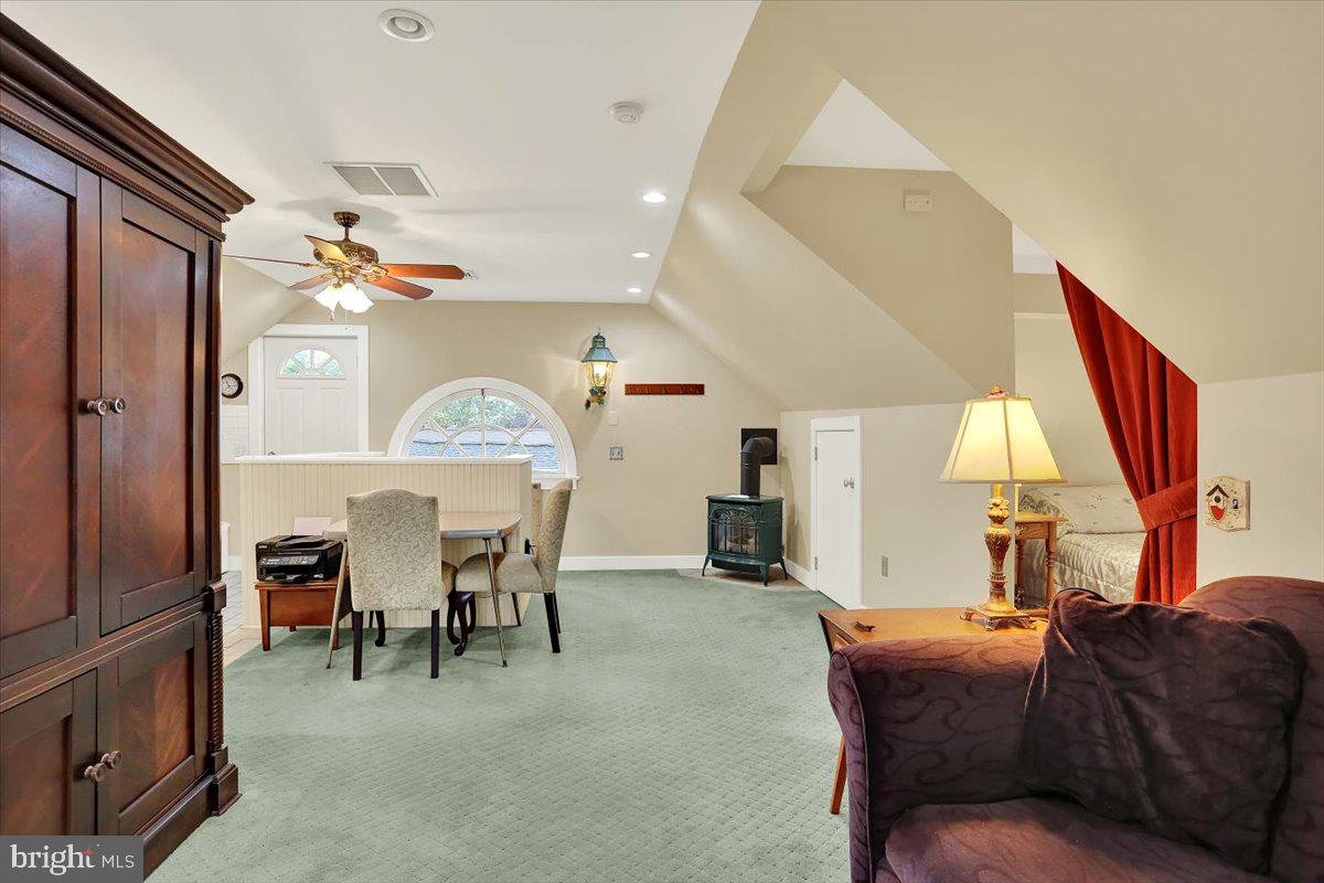 Manheim, Pennsylvania, 17545, United States, 6 Bedrooms Bedrooms, ,8 BathroomsBathrooms,Residential,For Sale,1896454