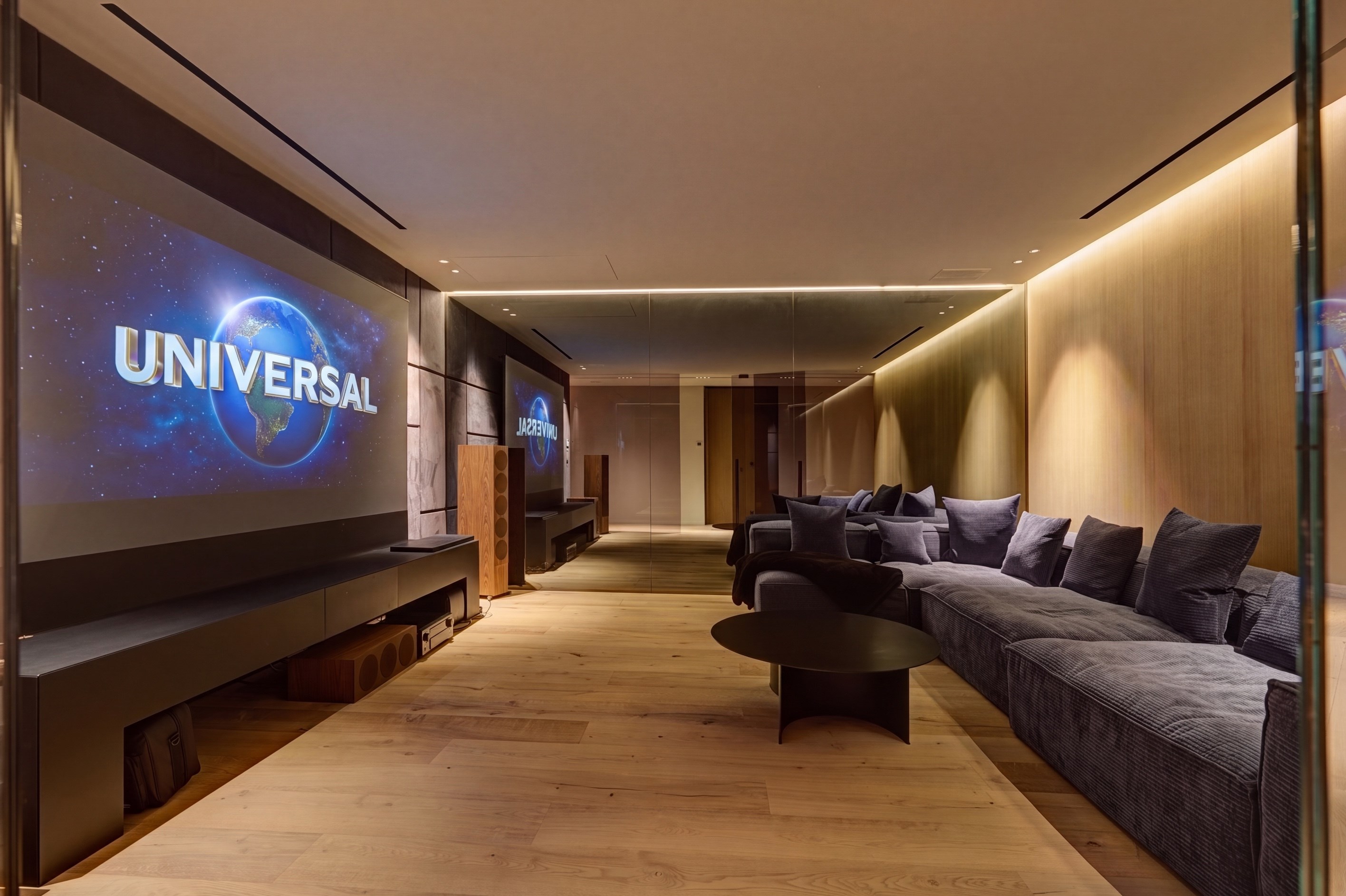  Contemporary architect-designed villa with mirror pool and high-end amenities - 物件實景