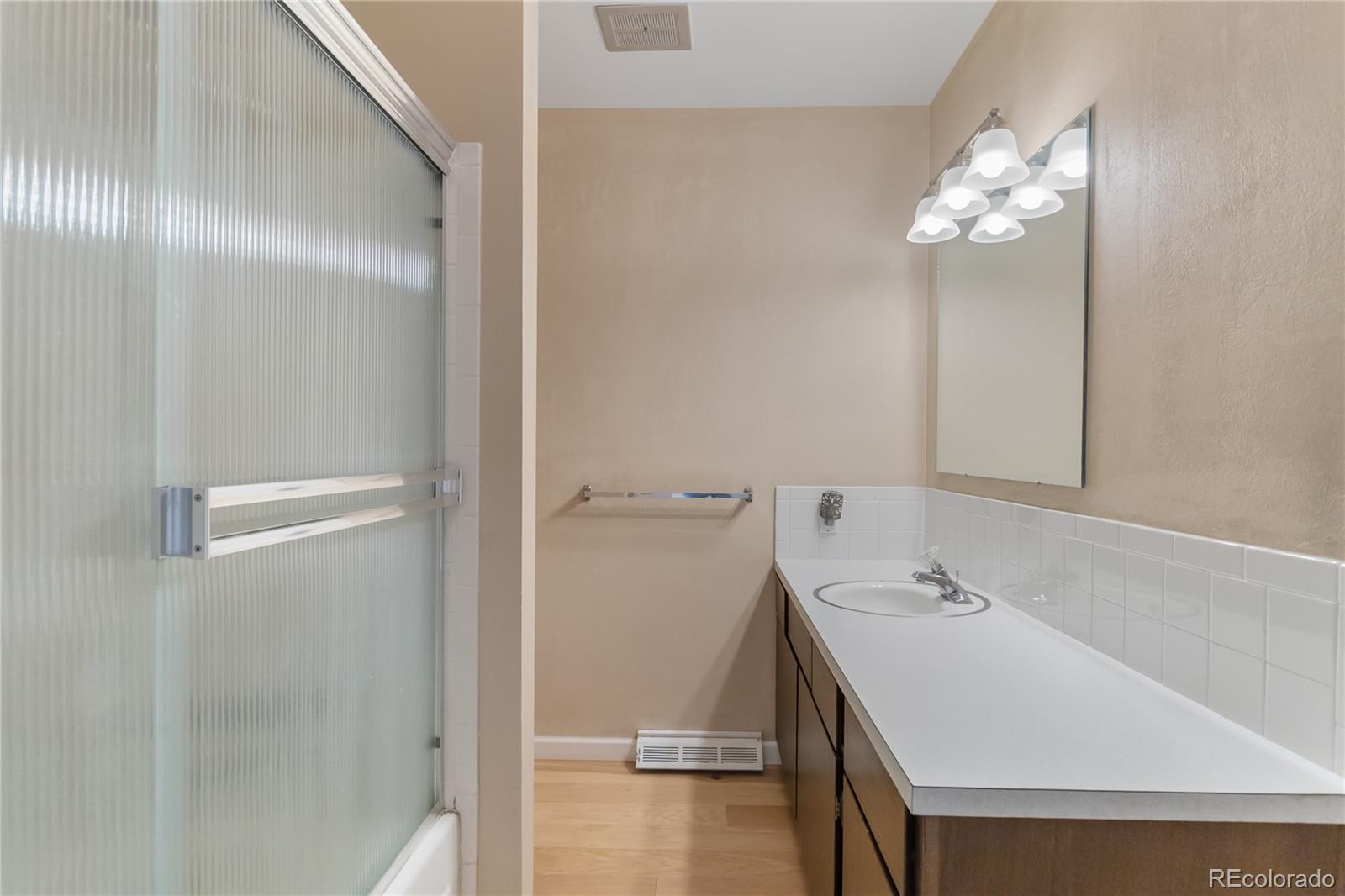 Castle Rock, Colorado, 80104, United States, 4 Bedrooms Bedrooms, ,Residential,For Sale,2005157