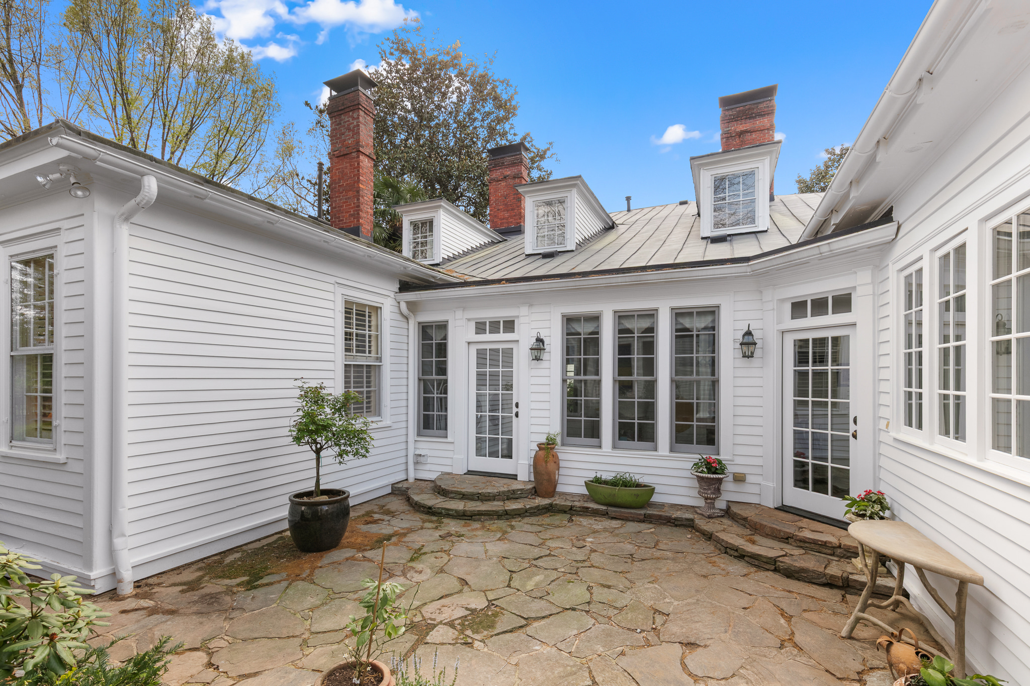  318 North Churton Street, Hillsborough, NC 27278 - 物件實景