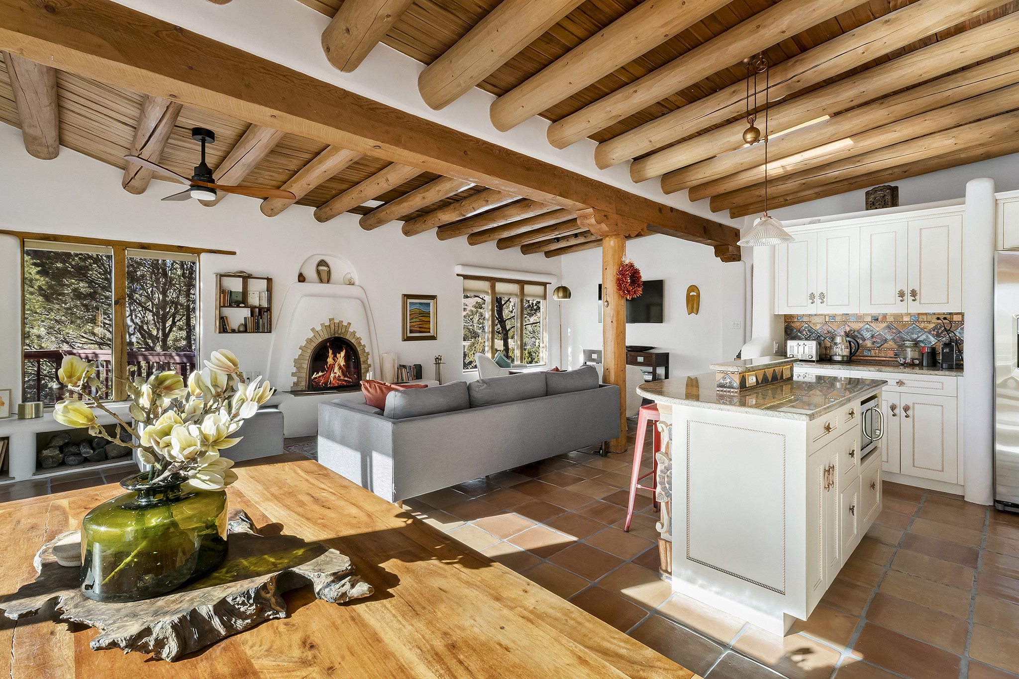  996 Paseo Del Sur - 物件實景