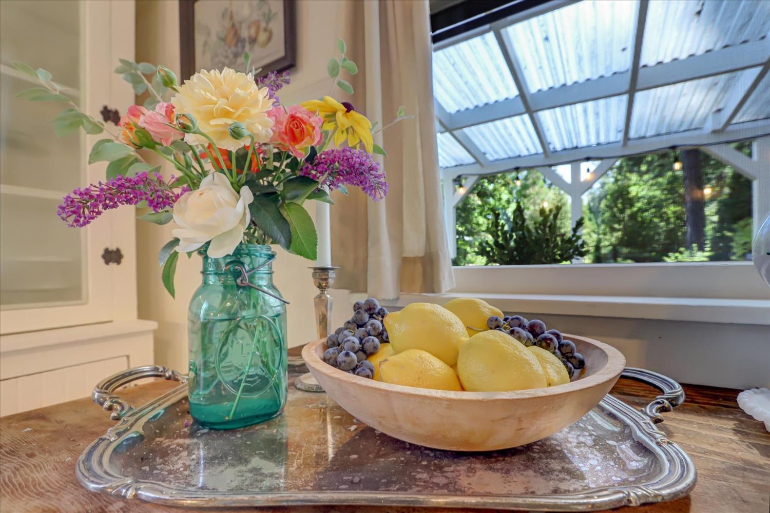 Nevada City, California, 95959, United States, 2 Bedrooms Bedrooms, ,1 BathroomBathrooms,Residential,For Sale,1982930