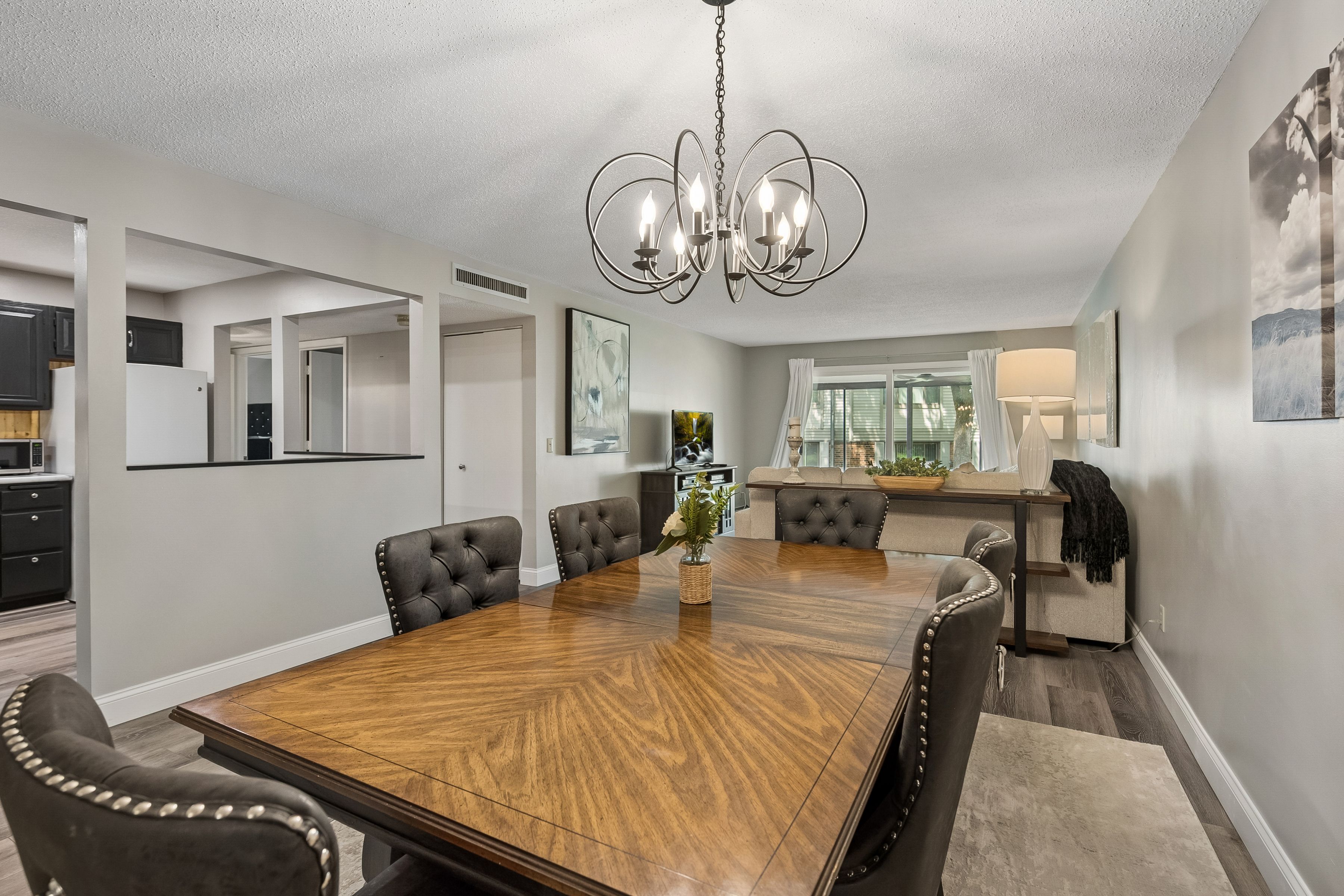  Ground Floor Condo with Peaceful Views and Exceptional Amenities - 物件實景