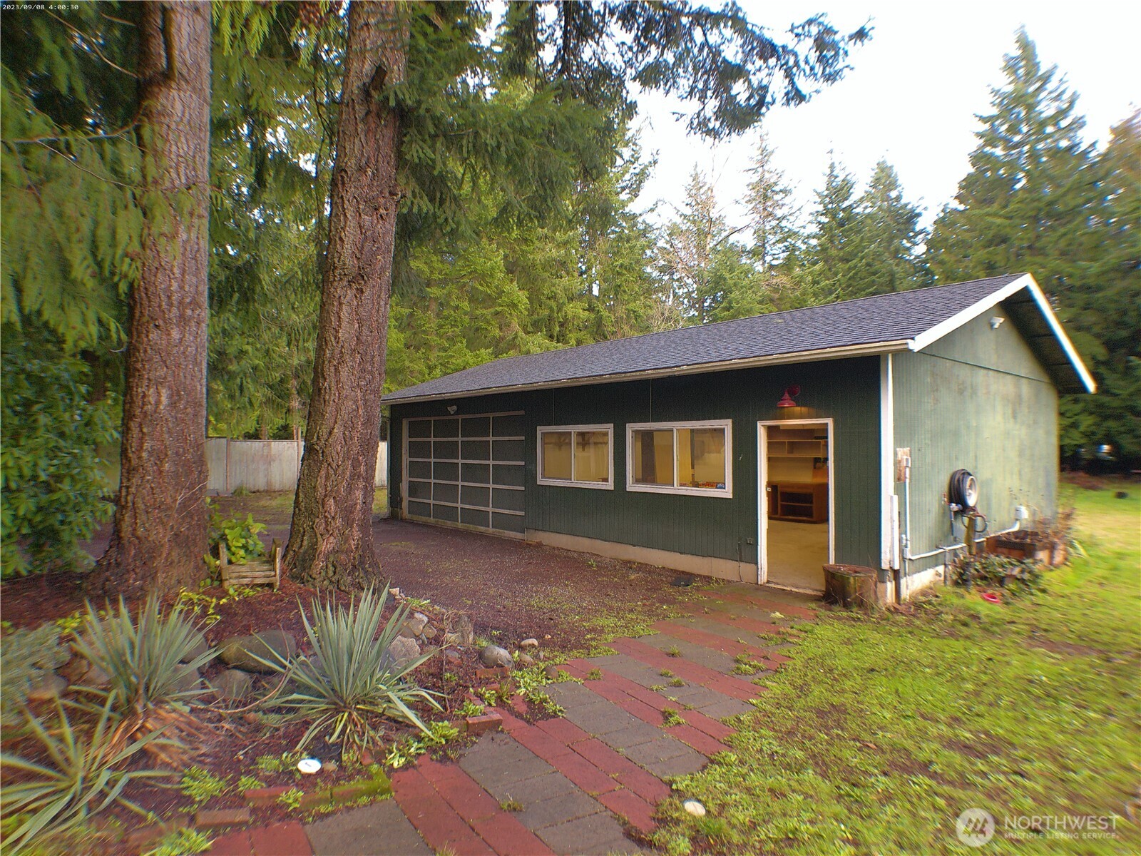 Graham, Washington, 98338, United States, 3 Bedrooms Bedrooms, ,2 BathroomsBathrooms,Residential,For Sale,2008534
