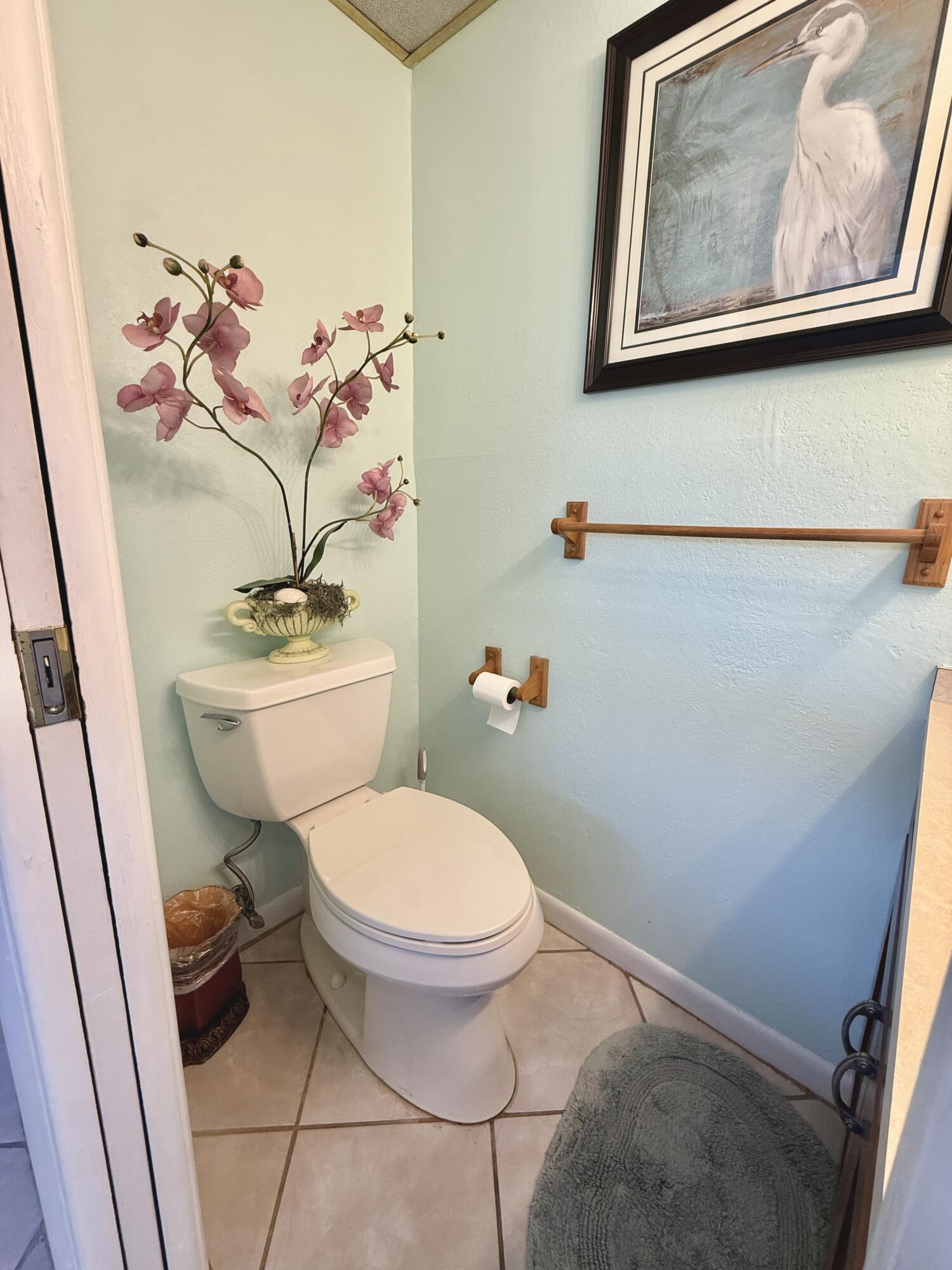 KEY LARGO, Florida, 33037, United States, 2 Bedrooms Bedrooms, ,2 BathroomsBathrooms,Residential,For Sale,1995585